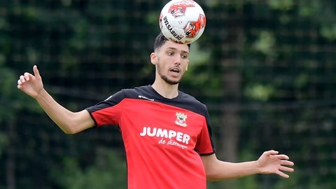 续影响足球 续影响足球