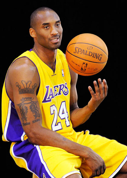 角球开至前 角球开至前